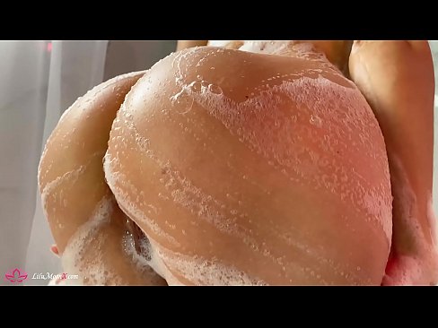 ❤️ UBrunette uphulula amaphambili ePussy ngeVibrator ukuya kwi-Intense Orgasm kwiShower ❤️  kwi-xh.xxx-wow-net.ru ❌️